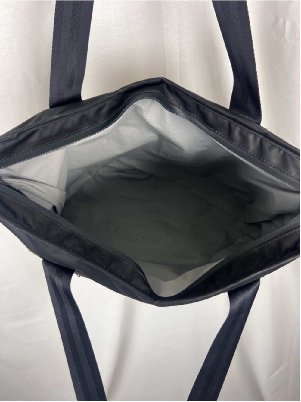 HYDROFLASK 20L Insulated Tote Large Waterproof Cooler Bag Keeps Food Fresh Used - Picture 4 of 7